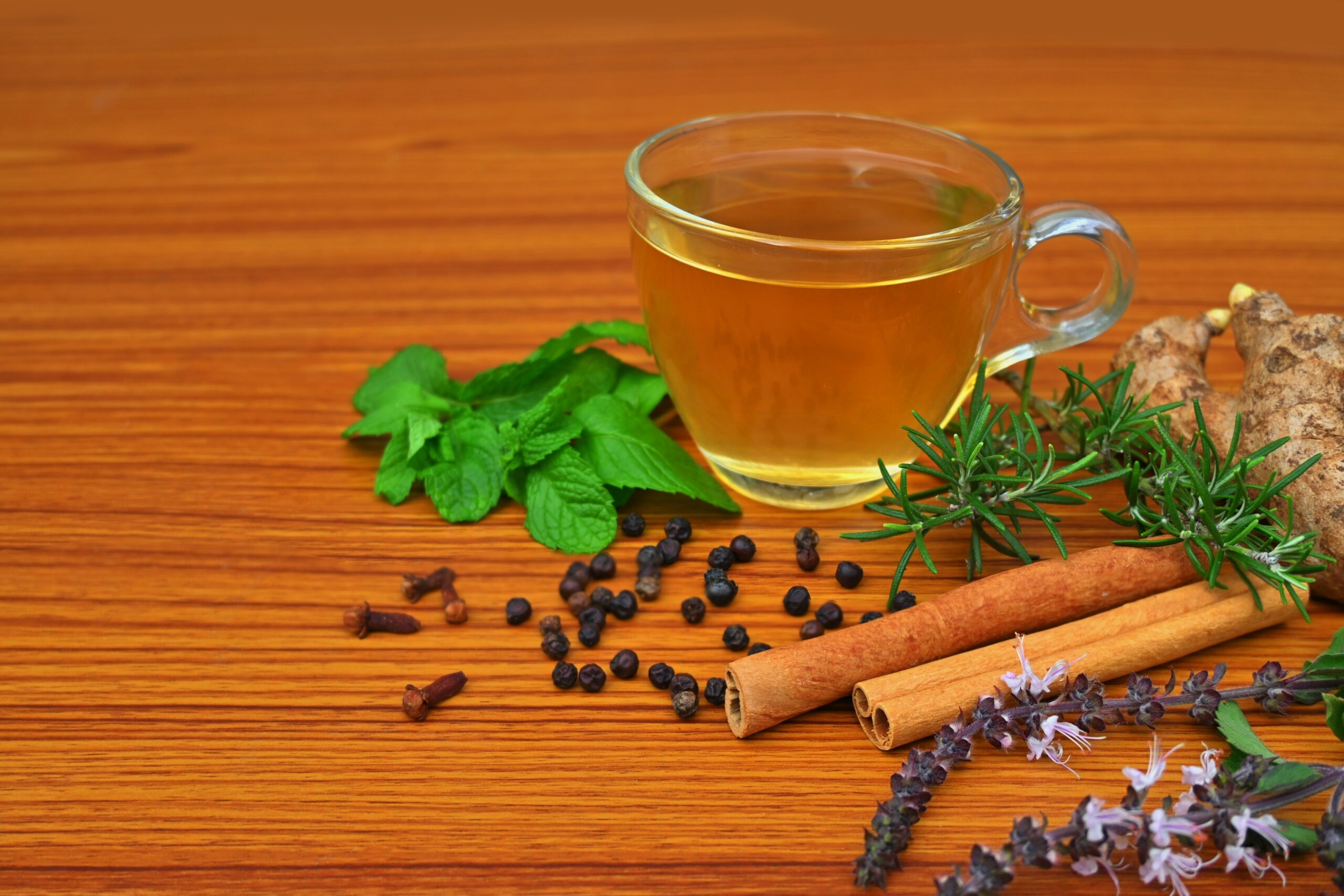 discover-the-benefits-of-rosemary-and-clove-tea