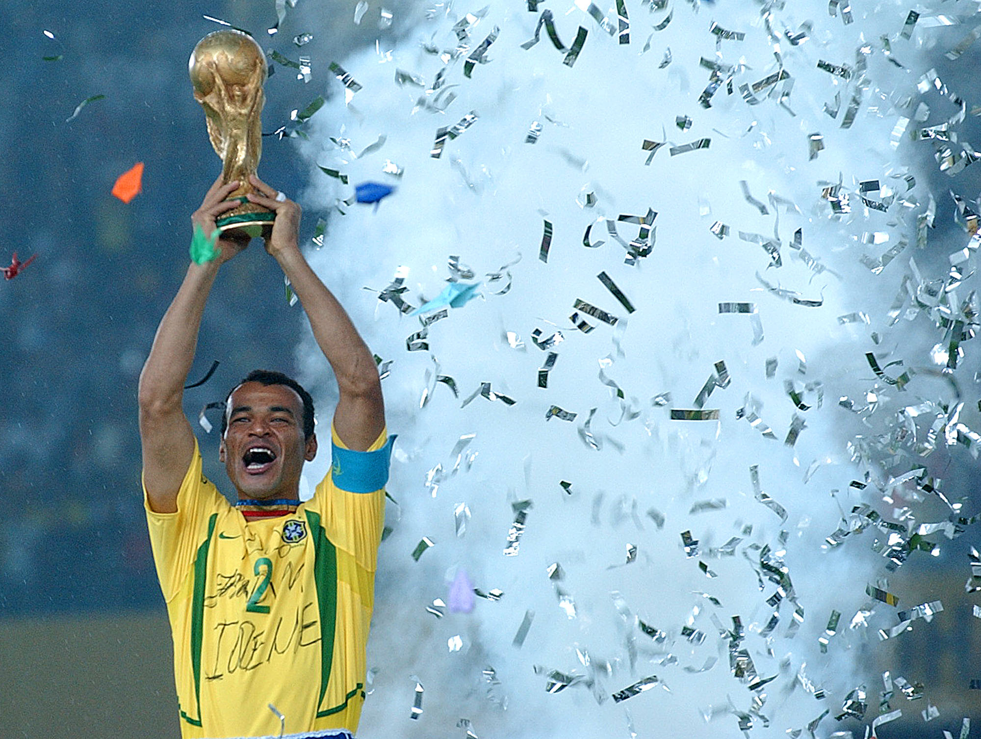 cafu-says-the-presence-of-brazilians-in-the-premier-league-prevents-them-from-winning-another-world-cup