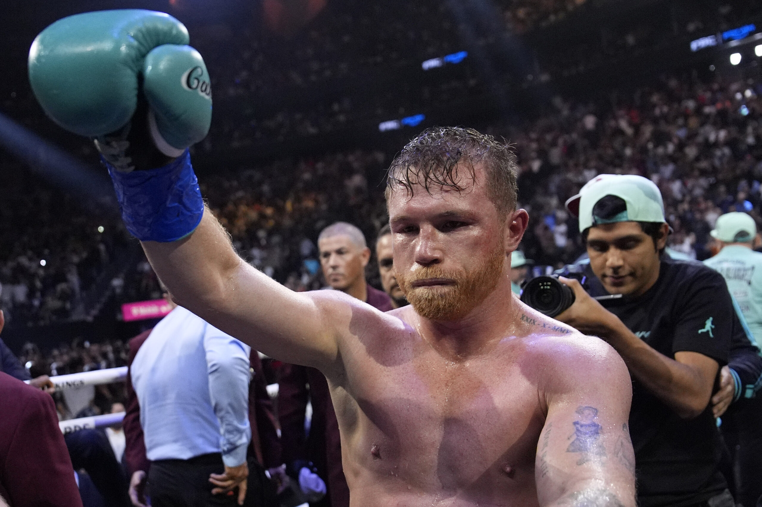 canelo-alvarez-recalled-the-controversy-with-messi-and-acknowledged-his-mistake