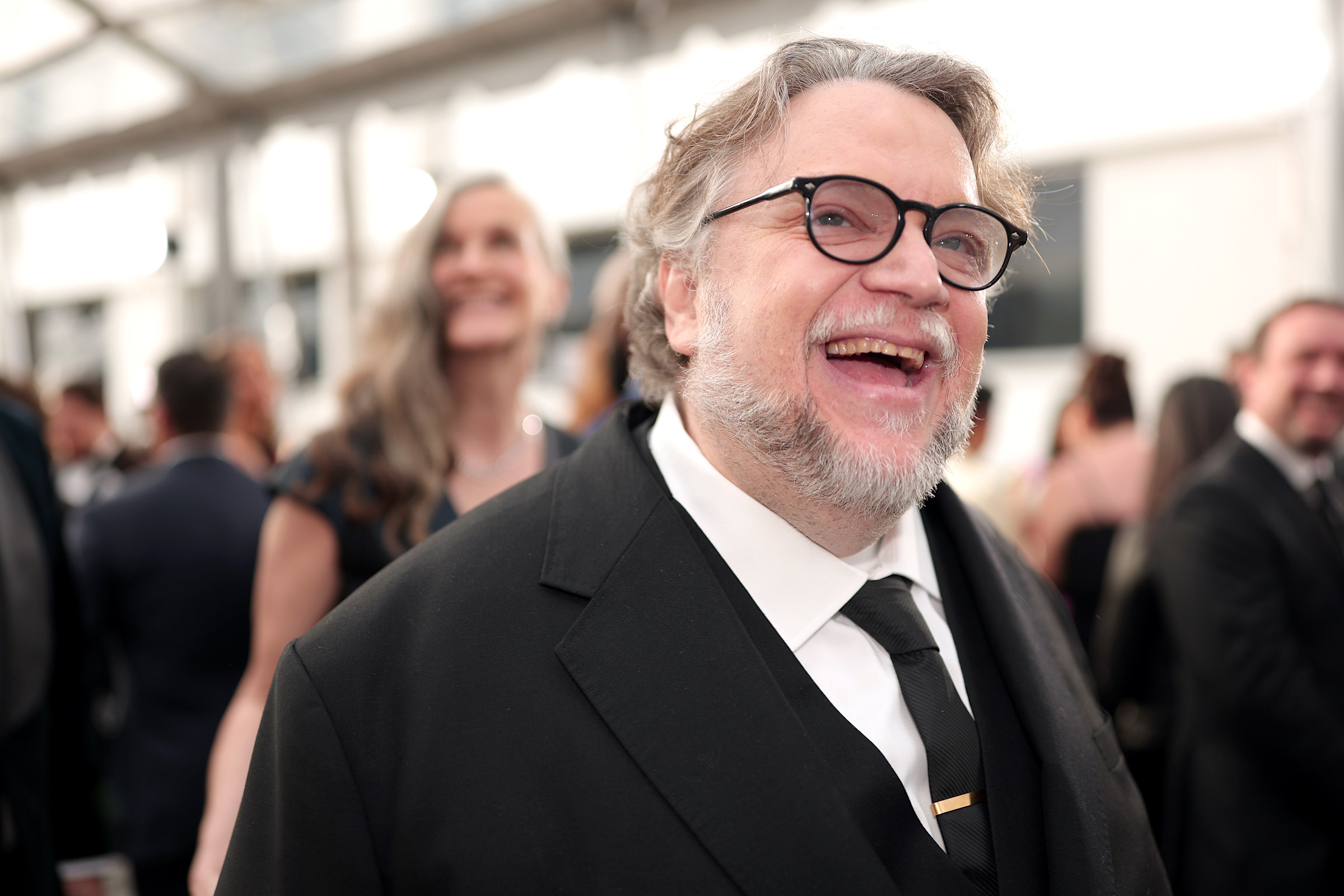 guillermo-del-toro-calls-on-the-canadian-government-to-save-a-toronto-movie-theater
