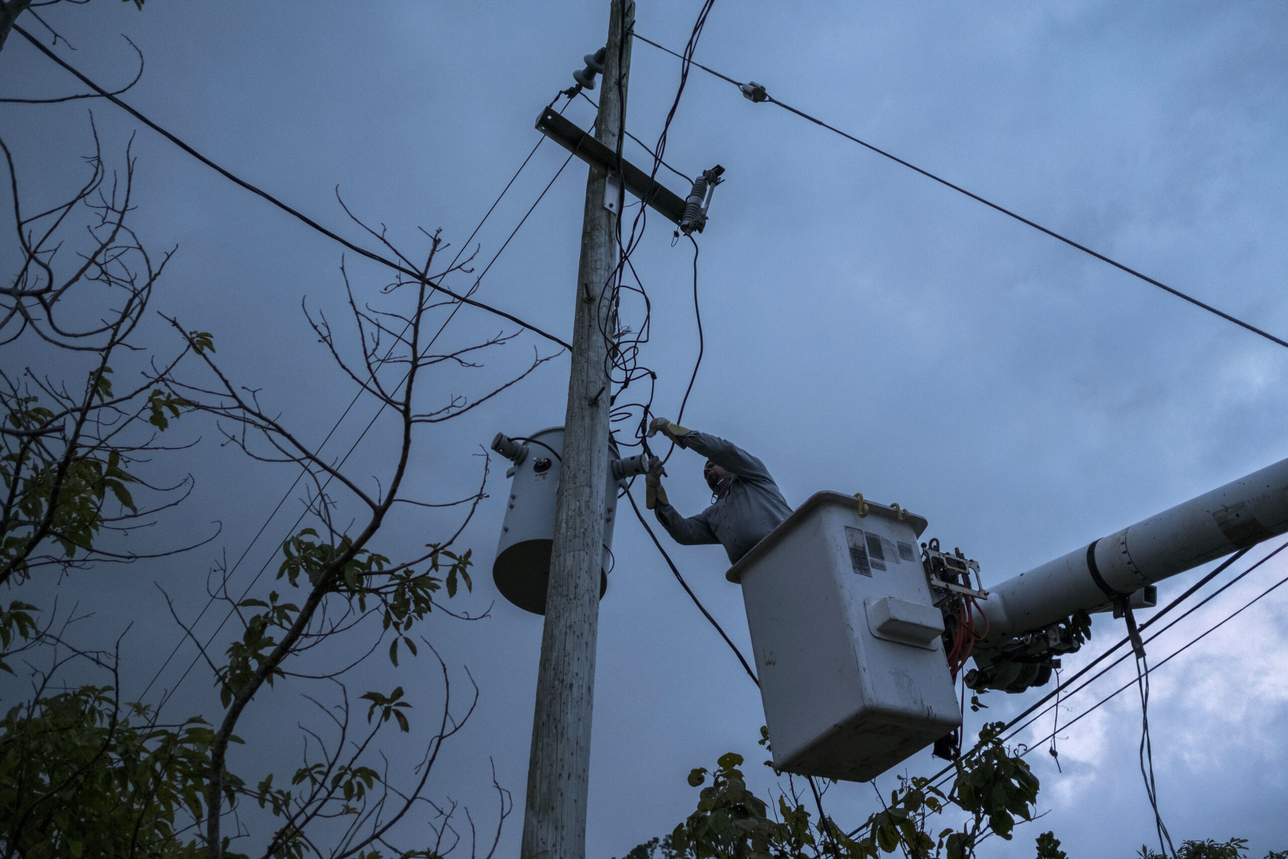 what-must-happen-first-for-the-puerto-rican-government-to-cancel-the-contract-with-luma?