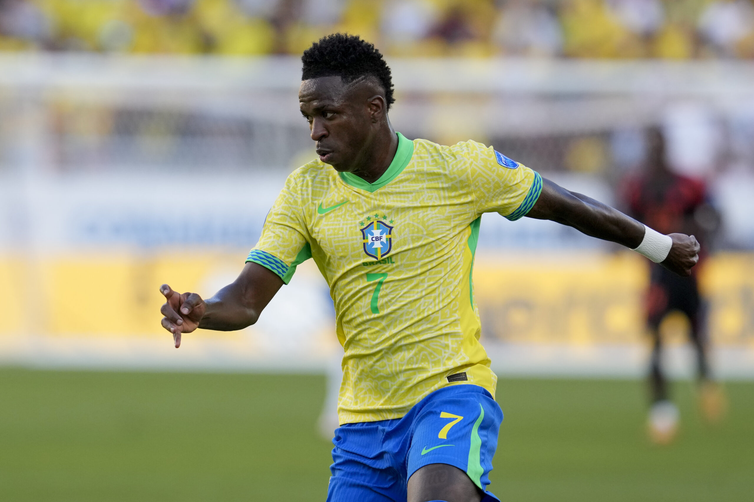 vinicius-assumes-responsibility-after-brazil's-elimination-from-copa-america:-“this-time-it's-my-fault”