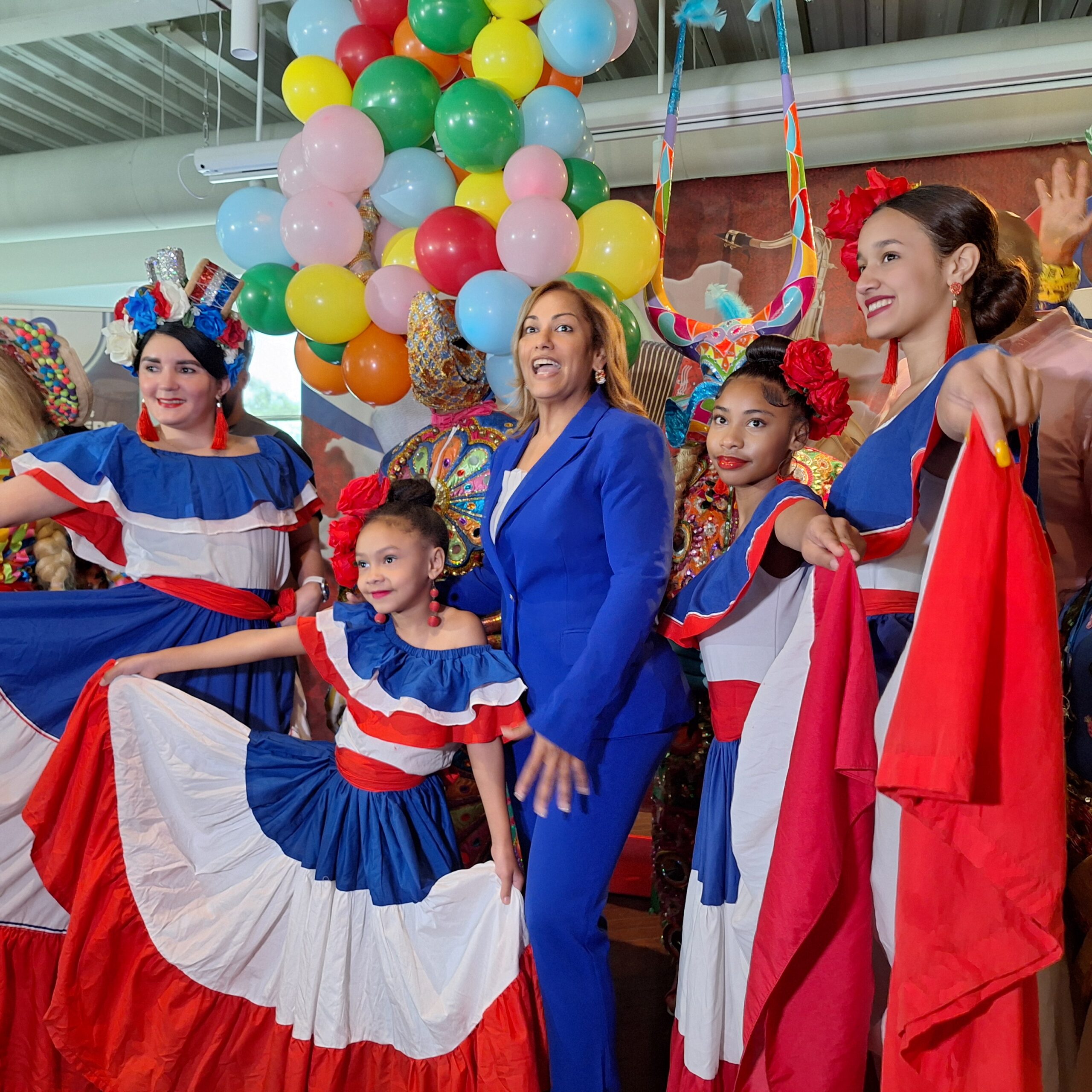 new-york's-national-dominican-day-parade-will-celebrate-170-years-of-merengue