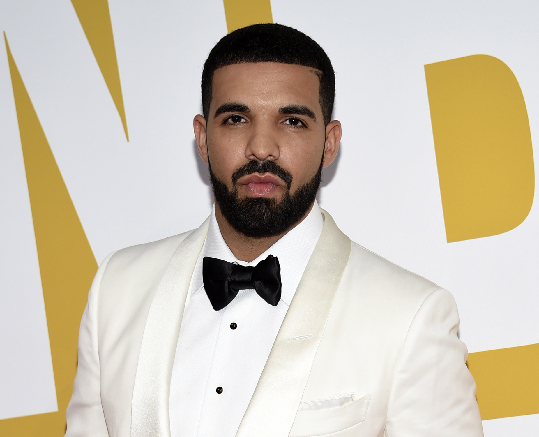 drake's-home-in-canada-was-flooded-after-heavy-rains