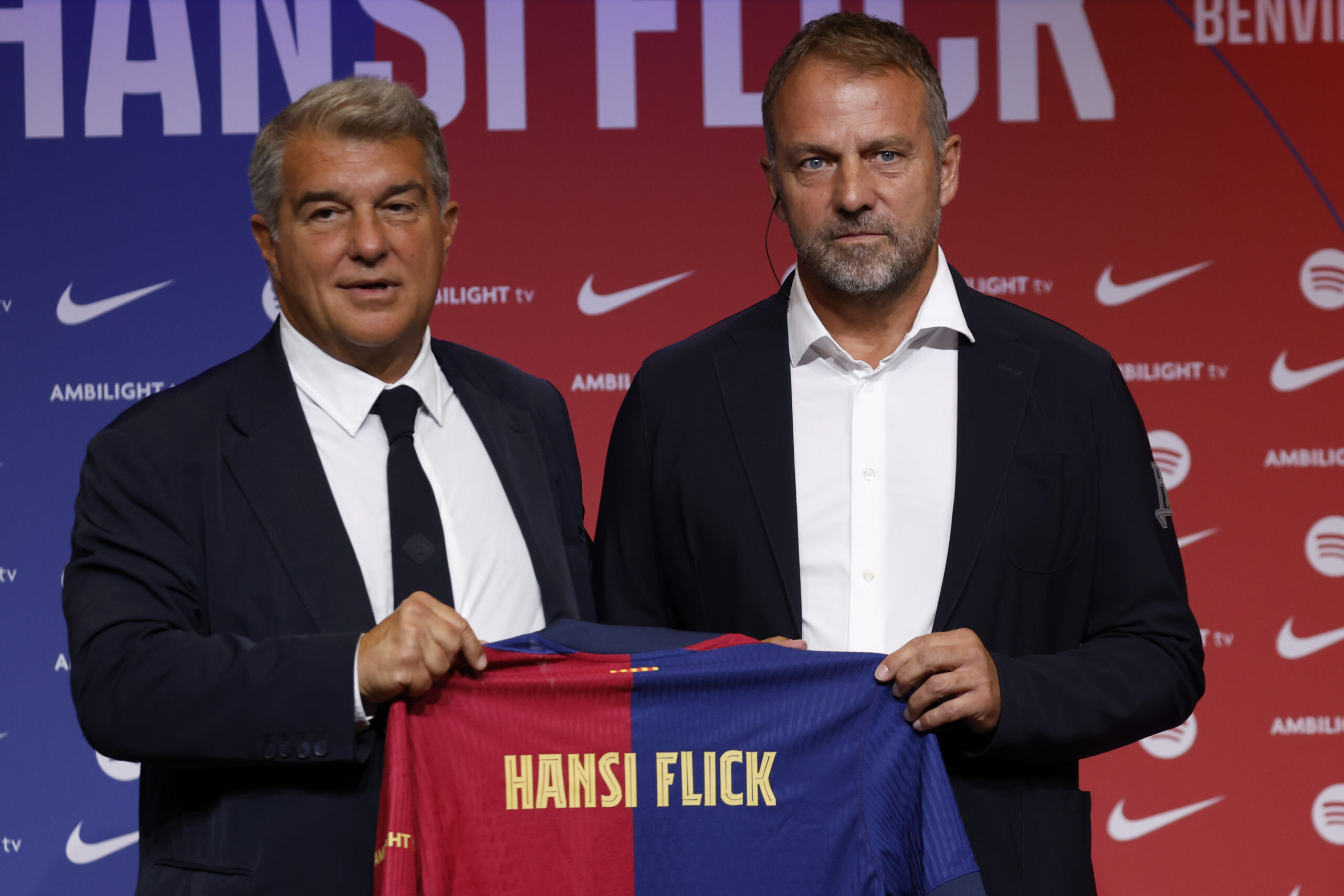 “i-want-to-win-titles-here”:-hansi-flick-was-presented-as-fc-barcelona-coach