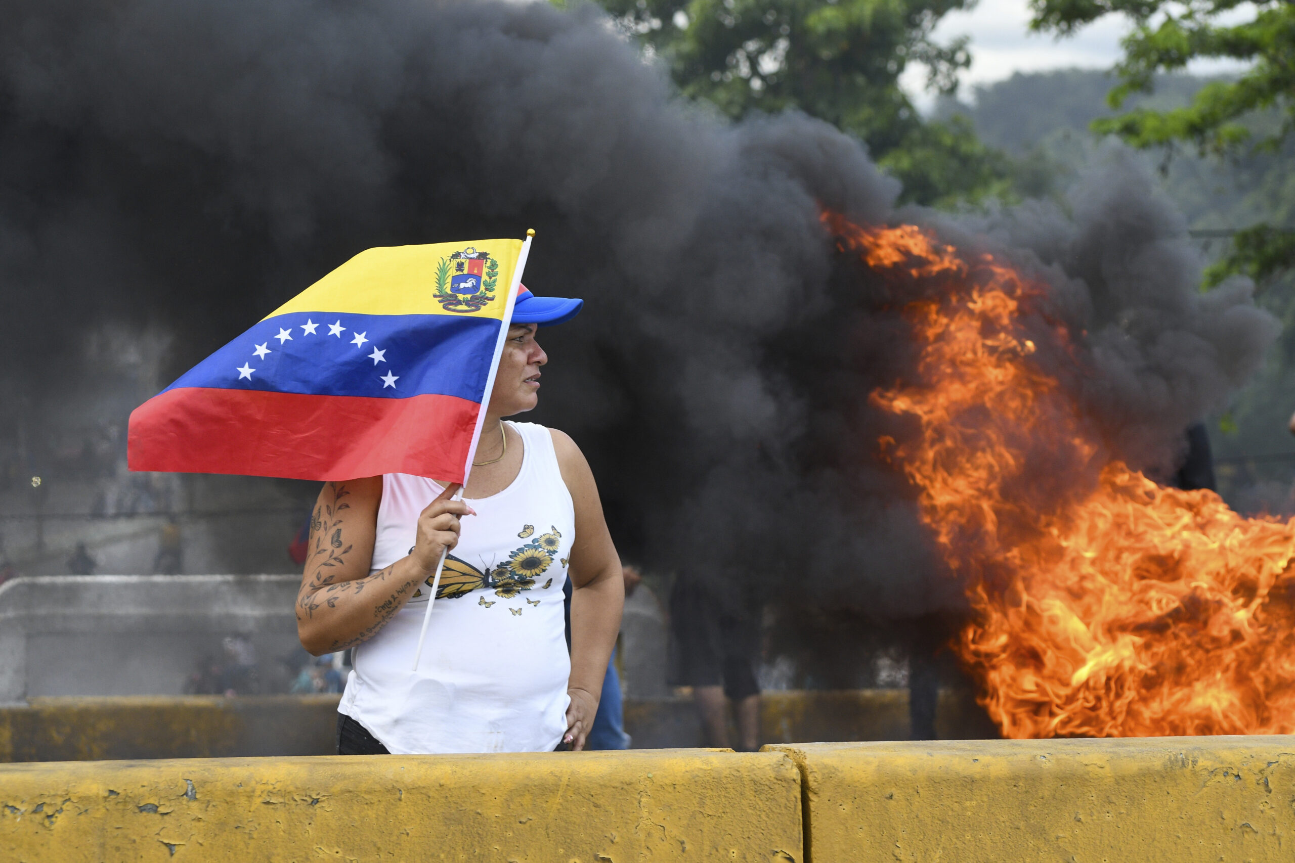 politicians-of-various-ideologies-in-puerto-rico-reject-nicolas-maduro's-victory