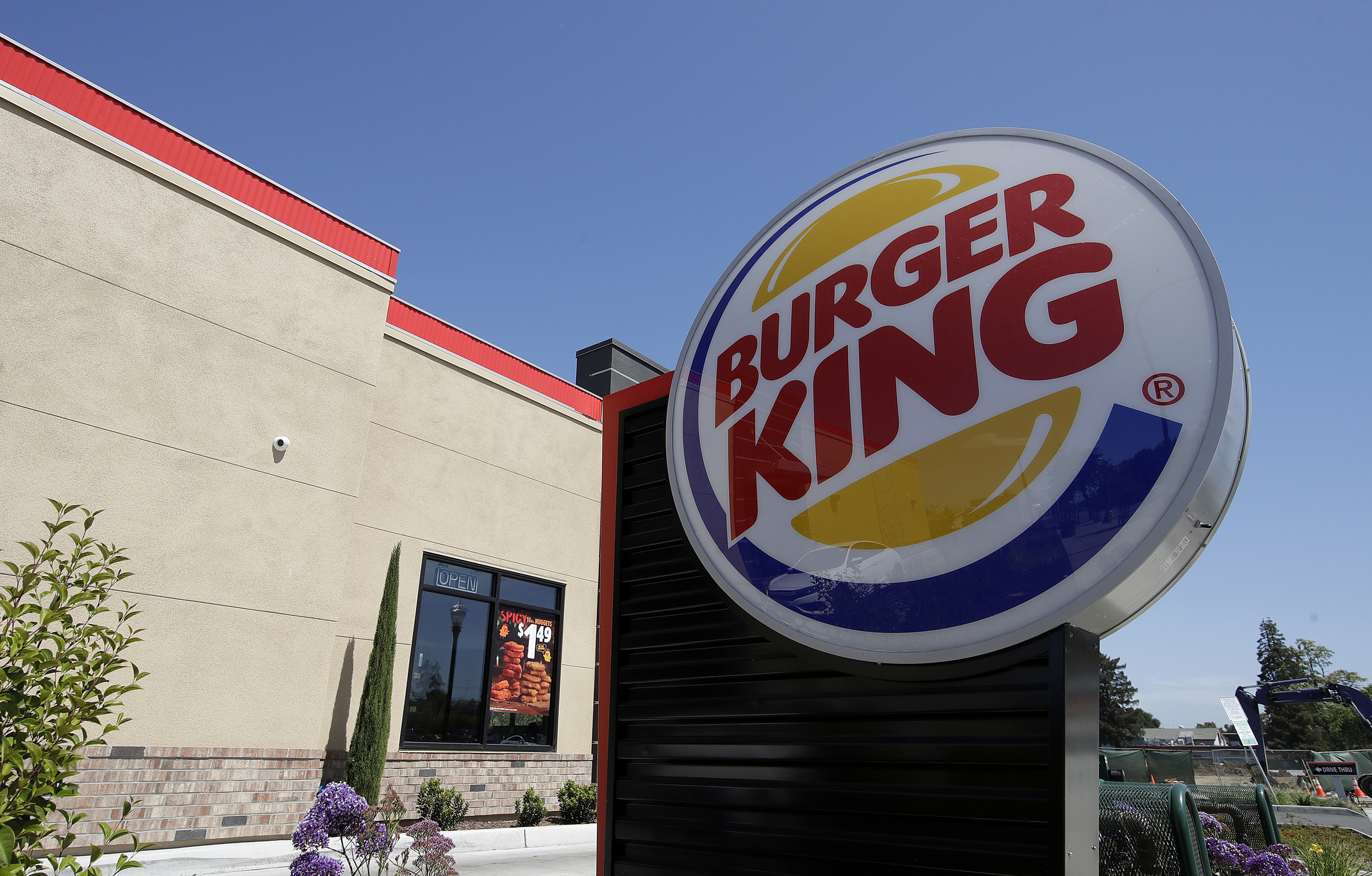 new-york-mother-found-blood-on-daughter's-burger-king-burger