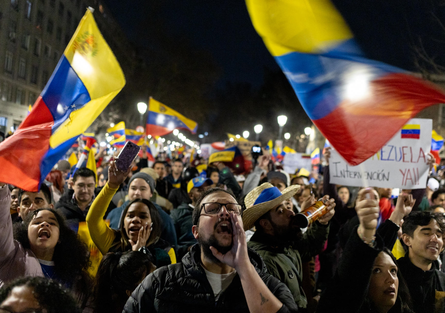 venezuelans-protested-in-several-countries-against-the-results-of-the-presidential-elections