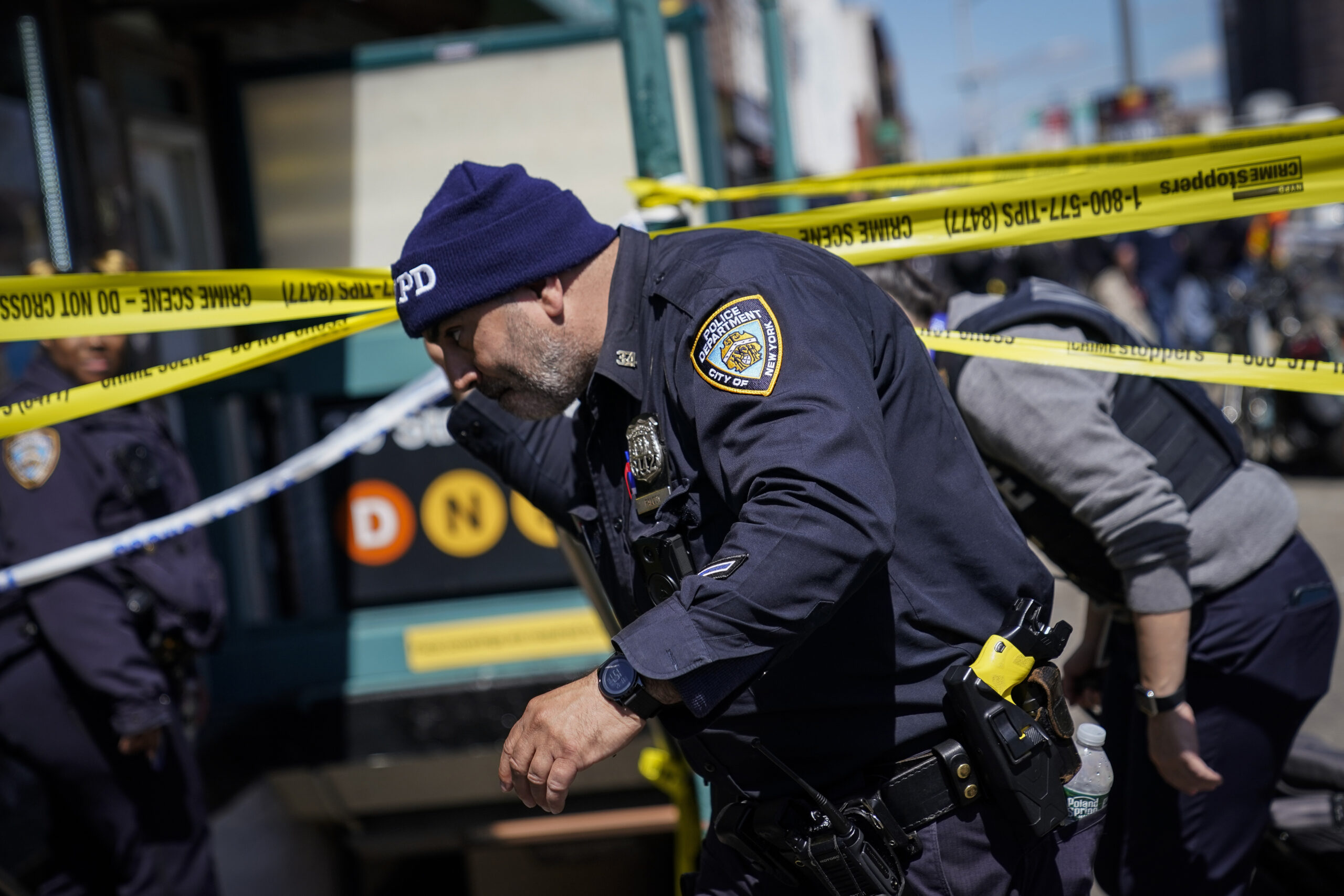 girl-stabbed-outside-brooklyn-subway,-three-teens-wanted