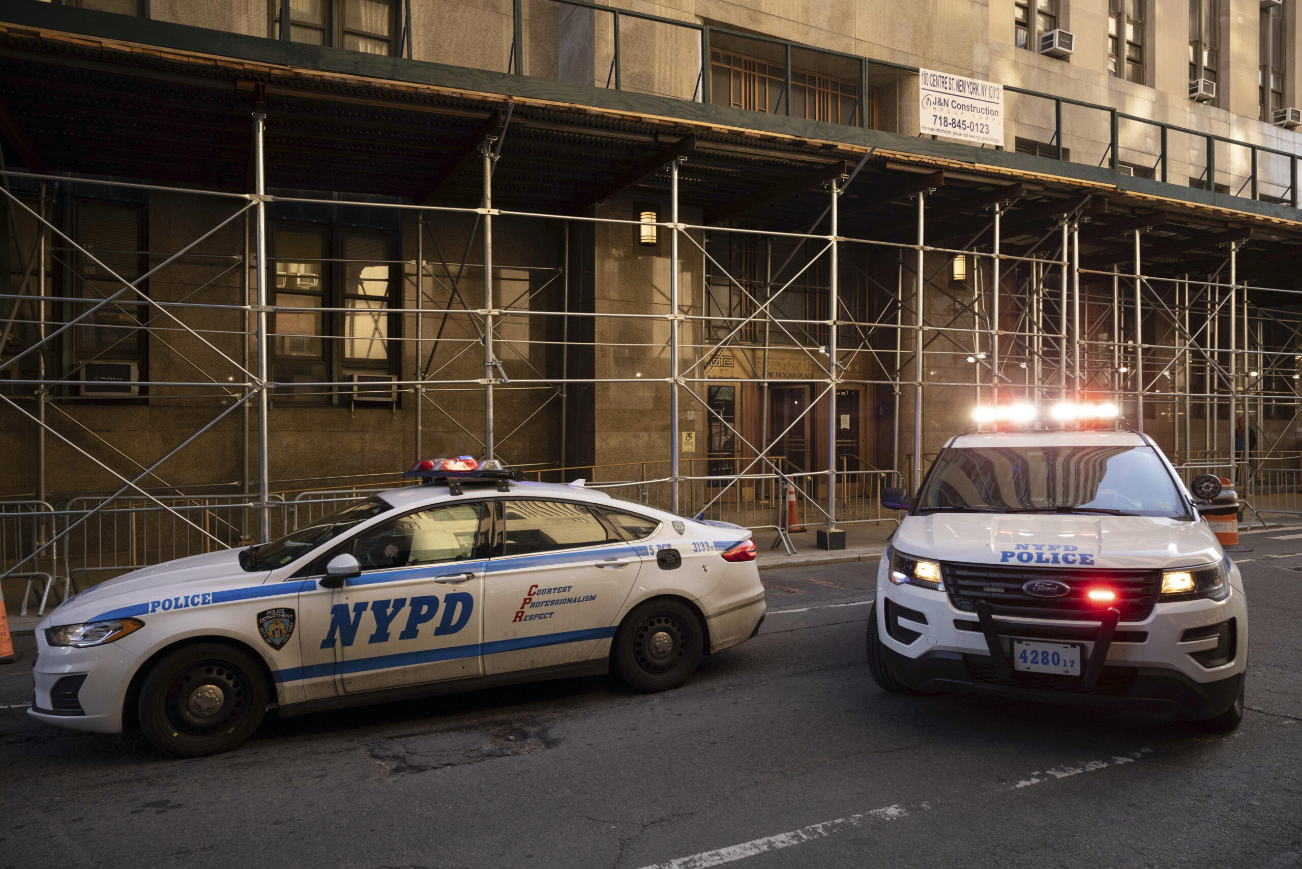 brooklyn-man-punches-french-tourist-outside-midtown-restaurant