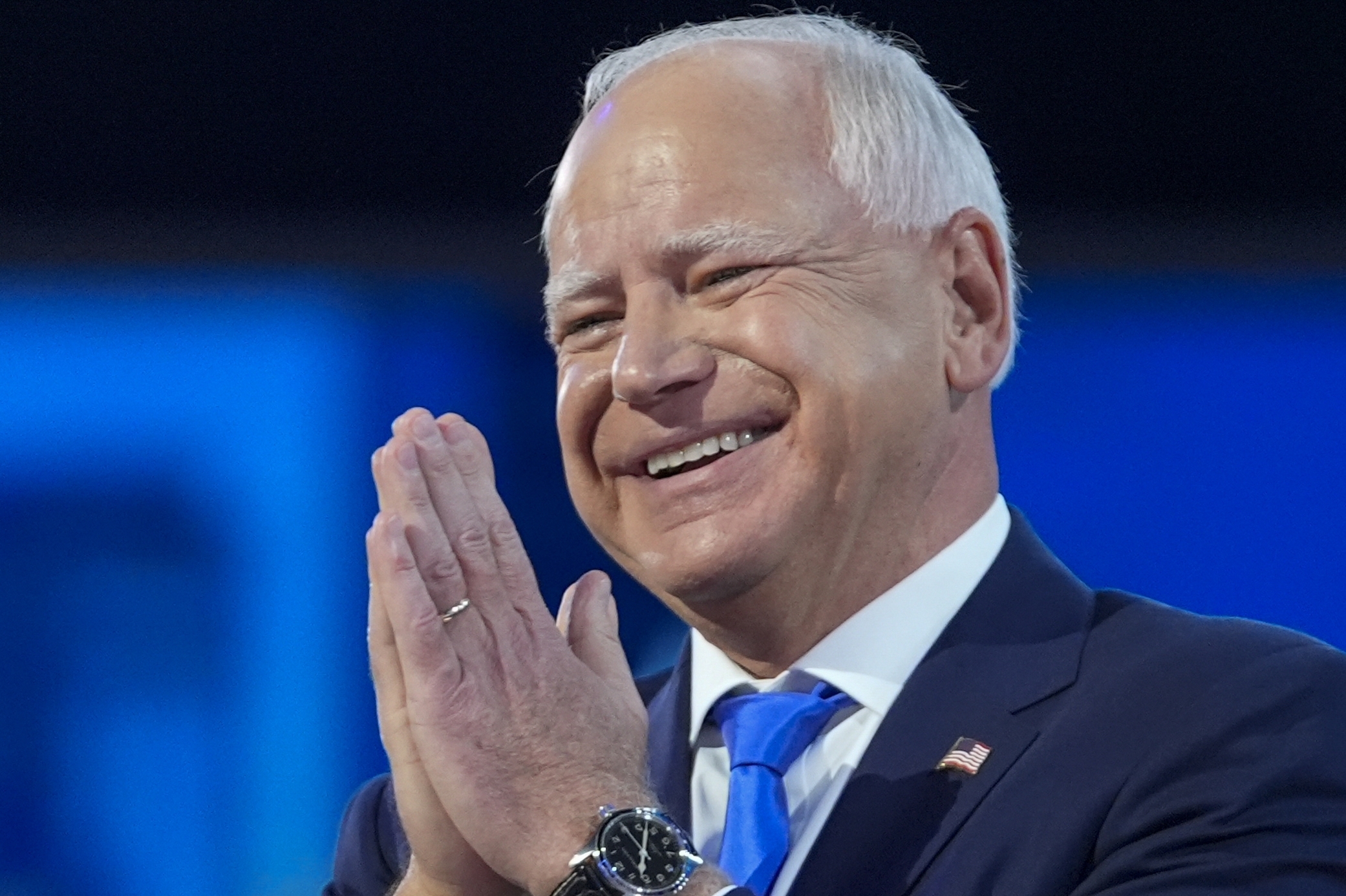 tim-walz's-children-burst-into-tears-while-listening-to-his-speech-at-the-democratic-convention