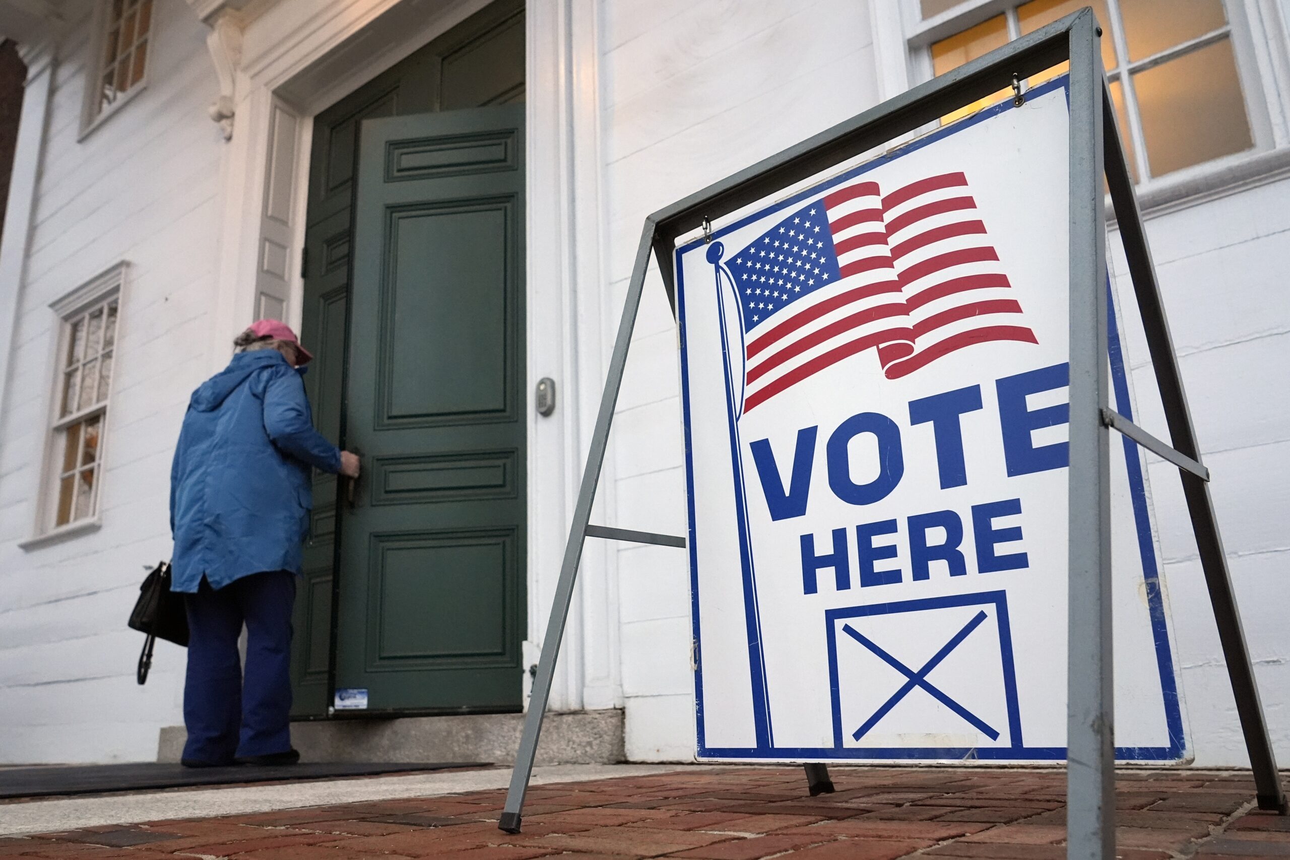 arizona-supreme-court-blocks-citizenship-test-for-voter-registration