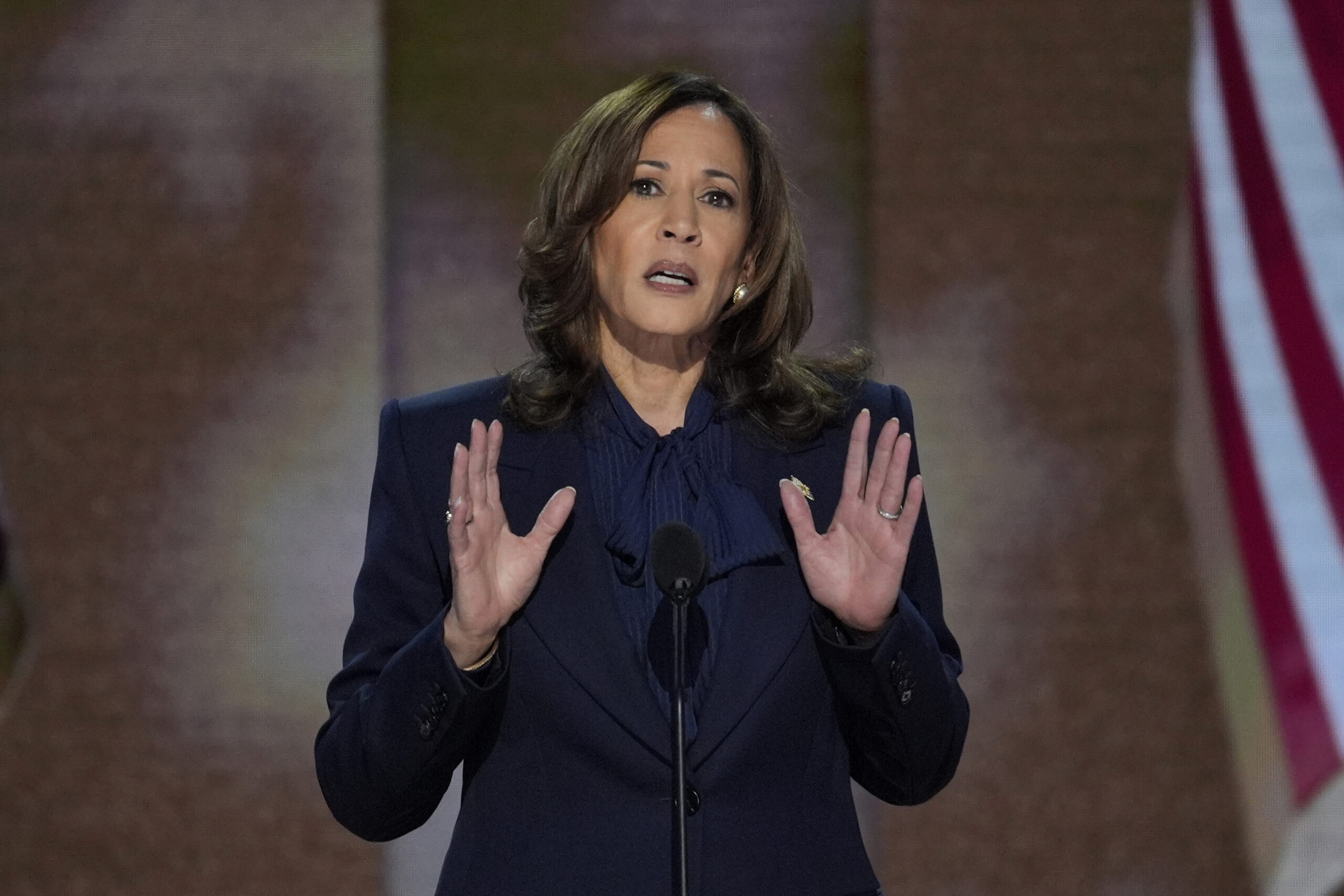 kamala-harris-accepts-historic-democratic-presidential-nomination