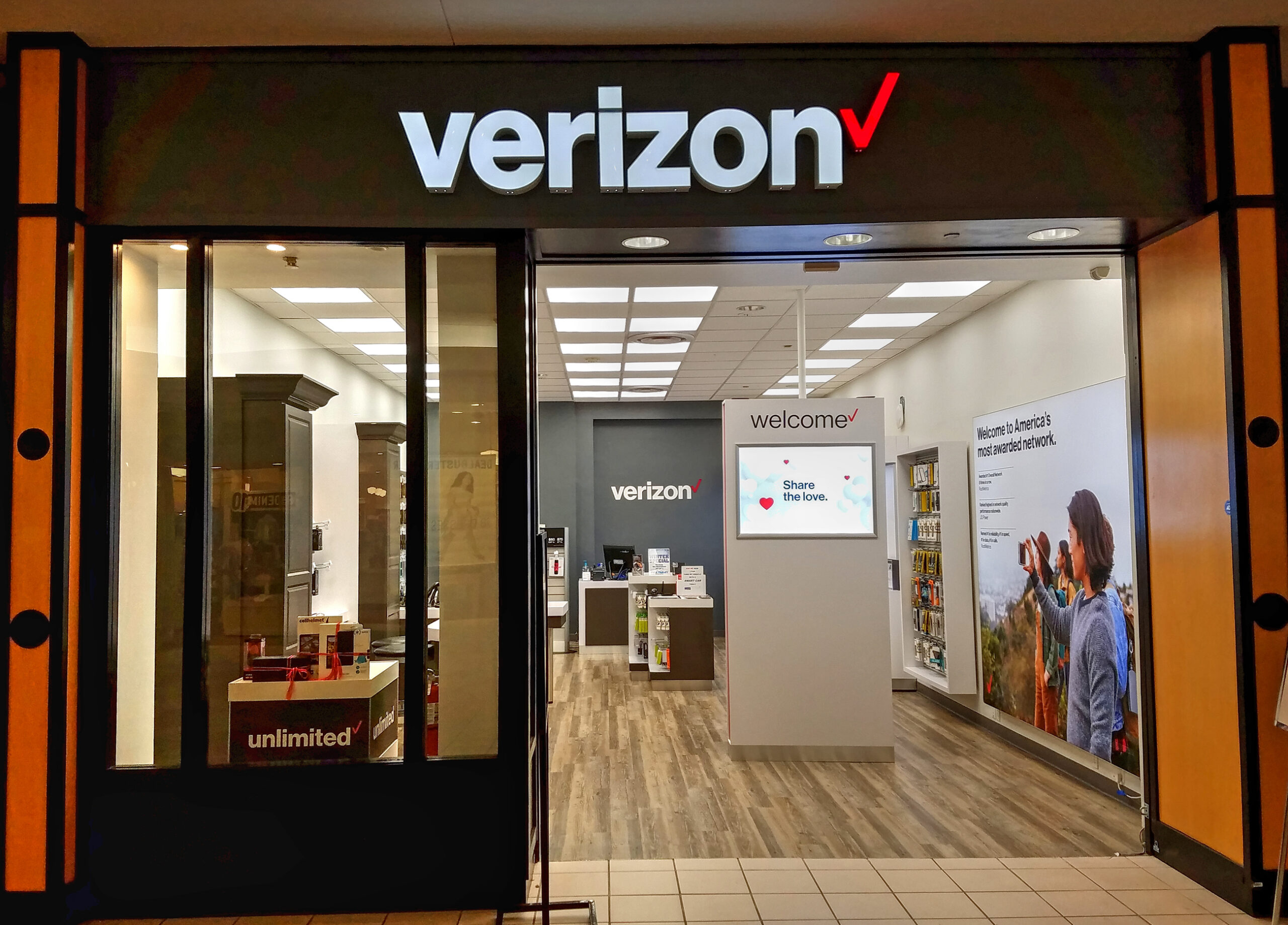 verizon-hires-more-than-1,000-people,-including-key-positions-in-ny