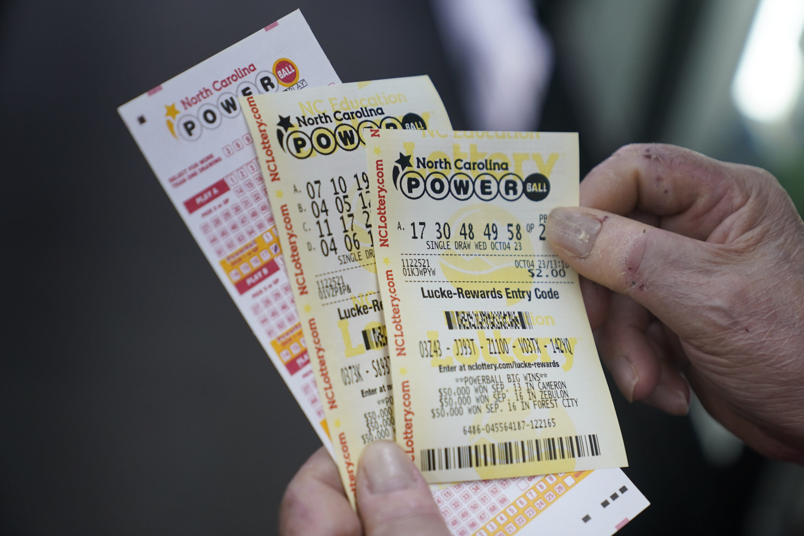 he-won-$250,000-in-the-powerball;-he-lost-everything-and-ended-up-living-in-a-motel