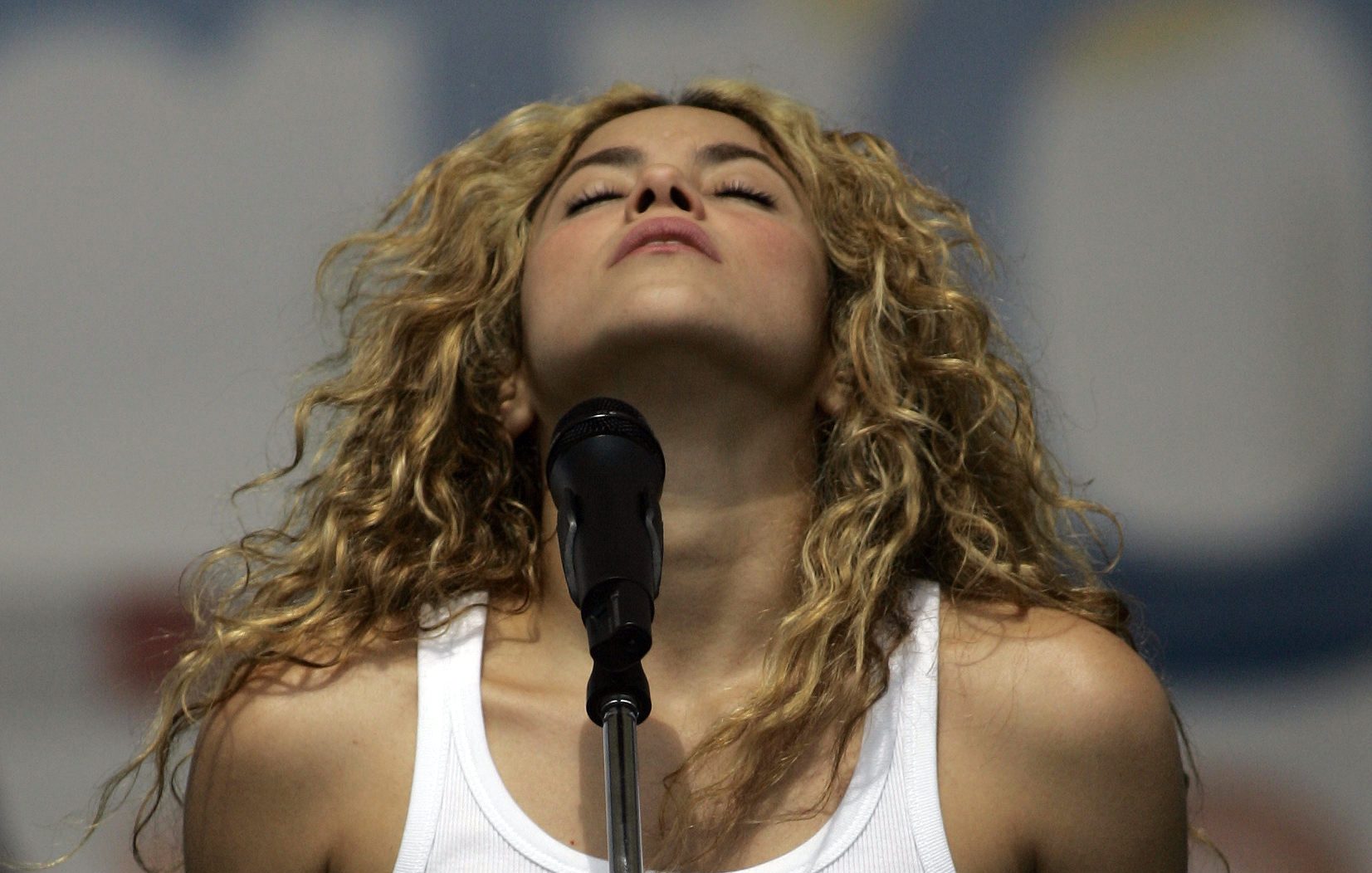 shakira-made-a-deal-with-the-treasury-not-out-of-guilt,-but-to-protect-her-children