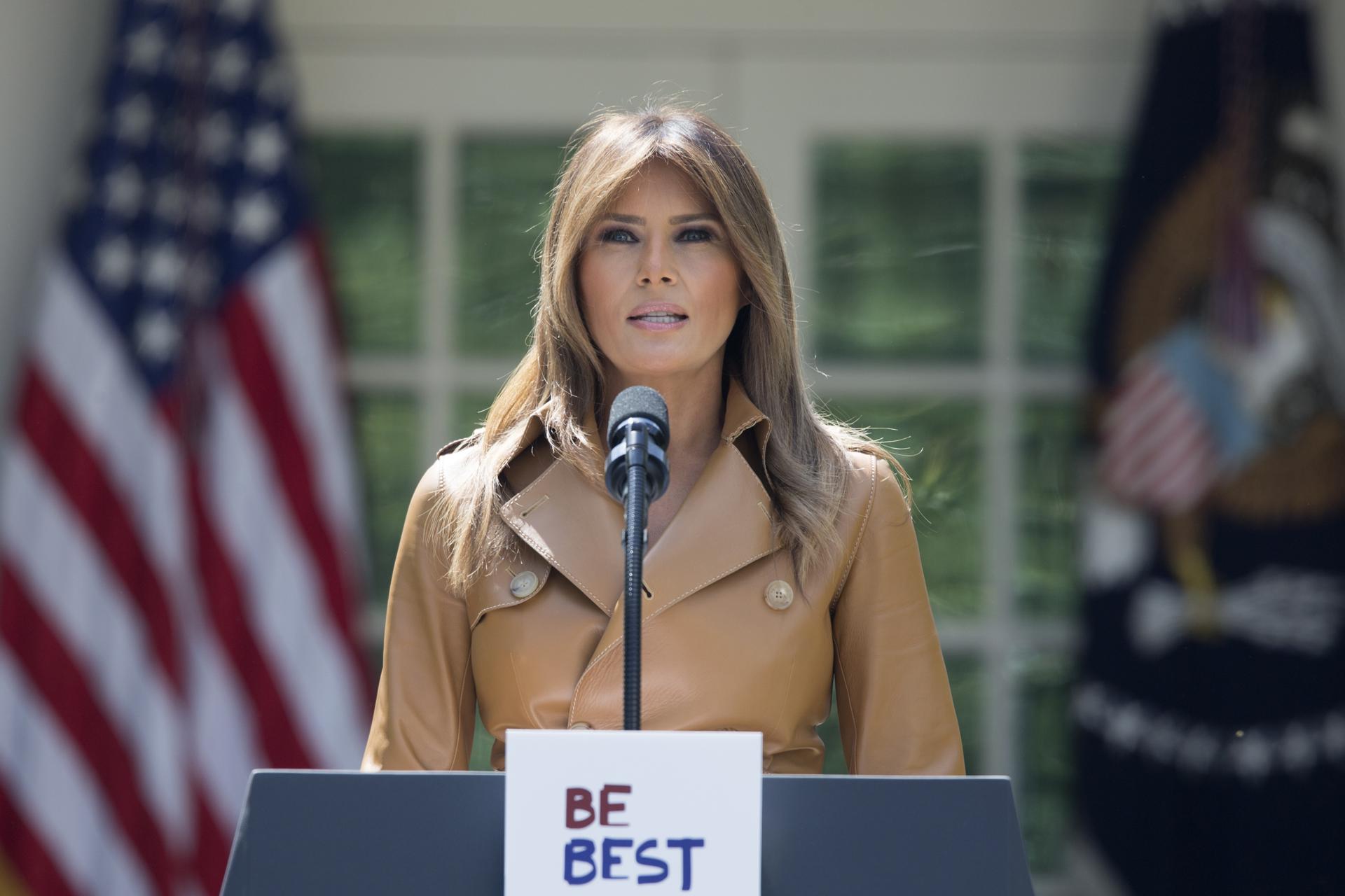 melania-trump-on-her-memoir:-“i-will-set-the-facts-straight-and-share-my-truth”