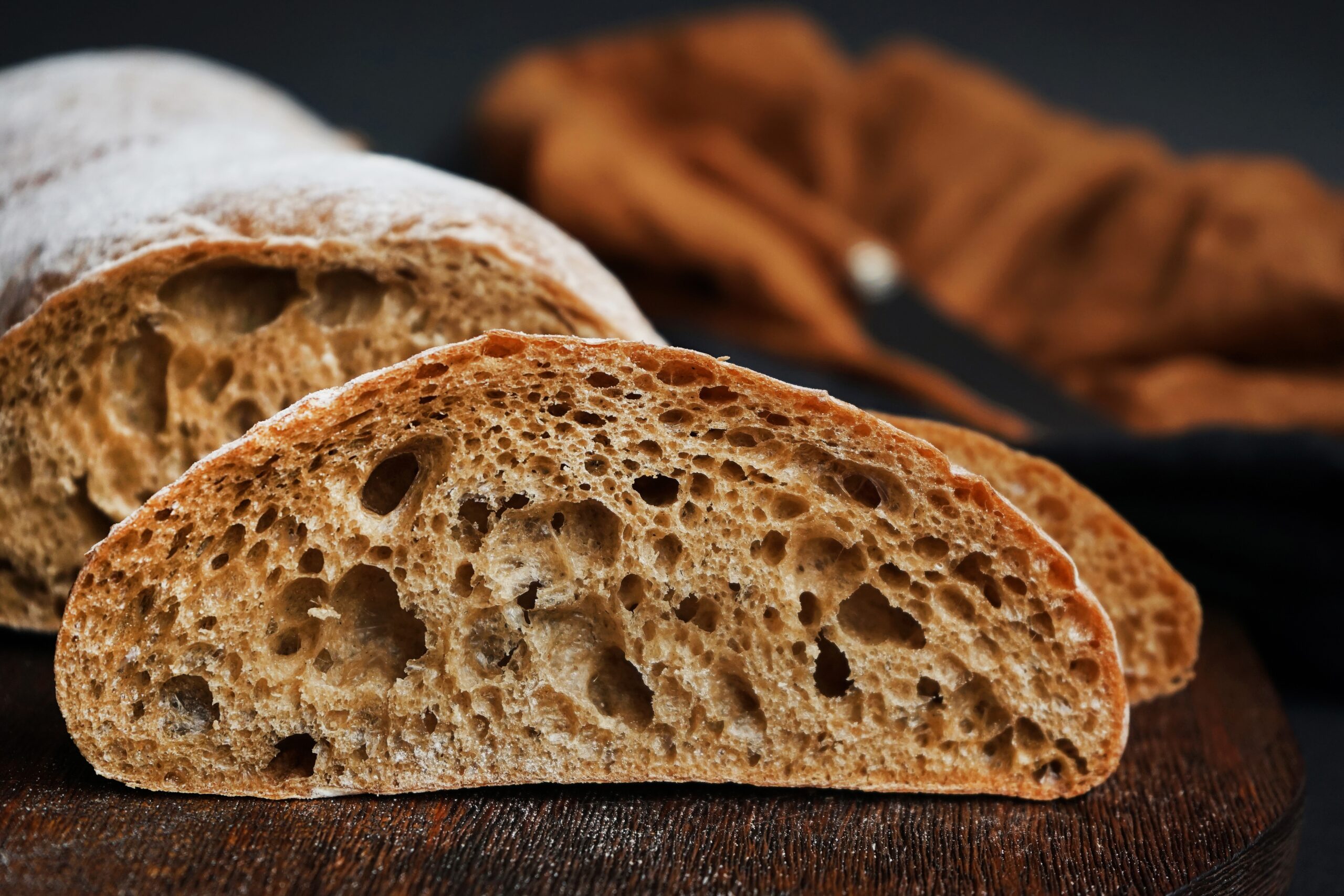 the-best-way-to-preserve-bread-and-prevent-it-from-getting-moldy,-according-to-an-expert-baker