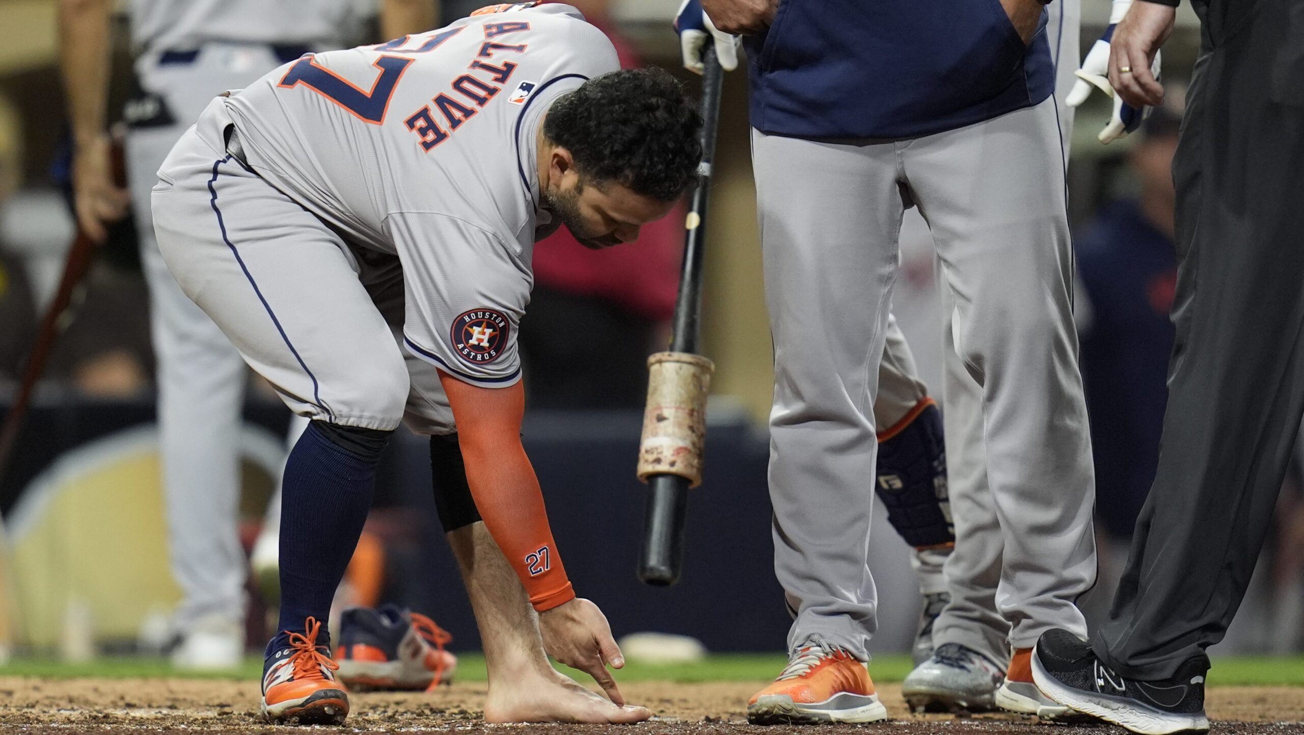 jose-altuve-was-ejected-after-removing-a-shoe-and-a-sock-during-the-game