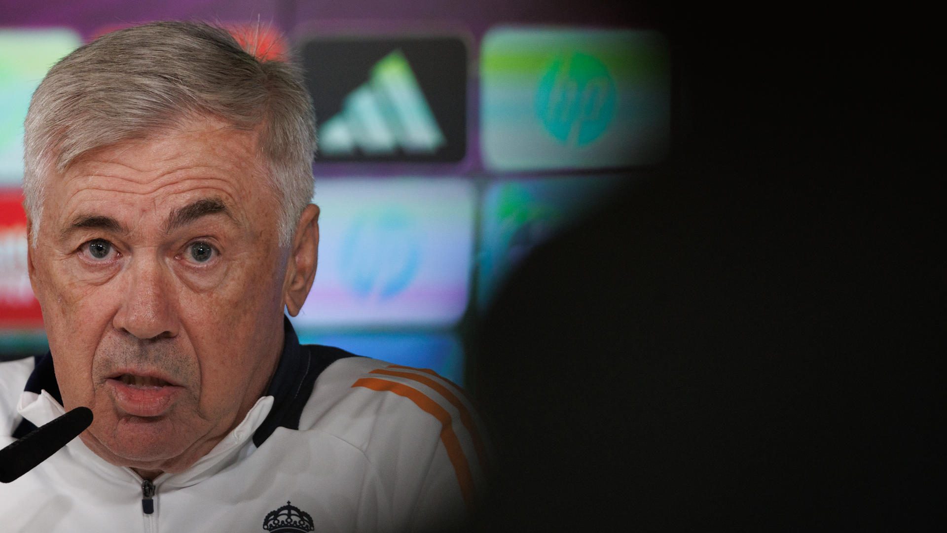 ancelotti-said-that-footballers-would-be-willing-to-lower-their-salaries-if-they-played-less