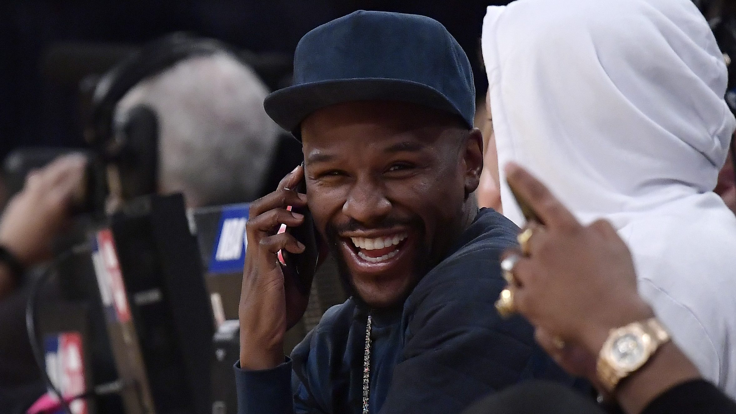 floyd-mayweather-jr.-spends-more-than-$300,000-on-a-“new-toy”