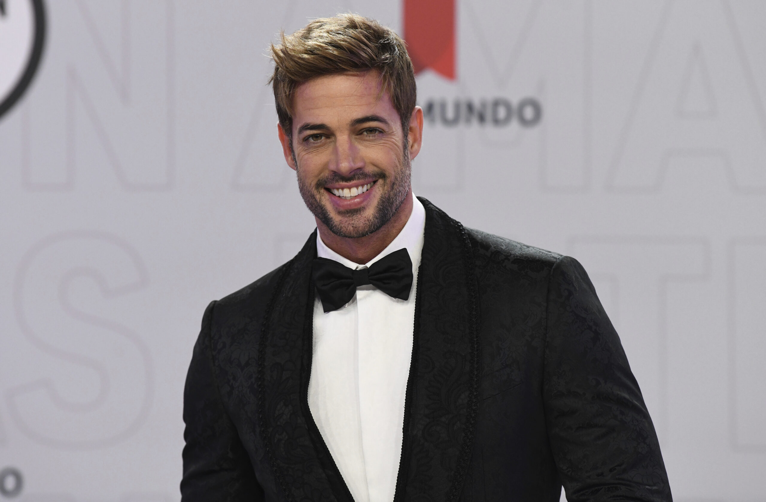 william-levy-and-leonardo-dicaprio's-cousin-spark-romance-rumors