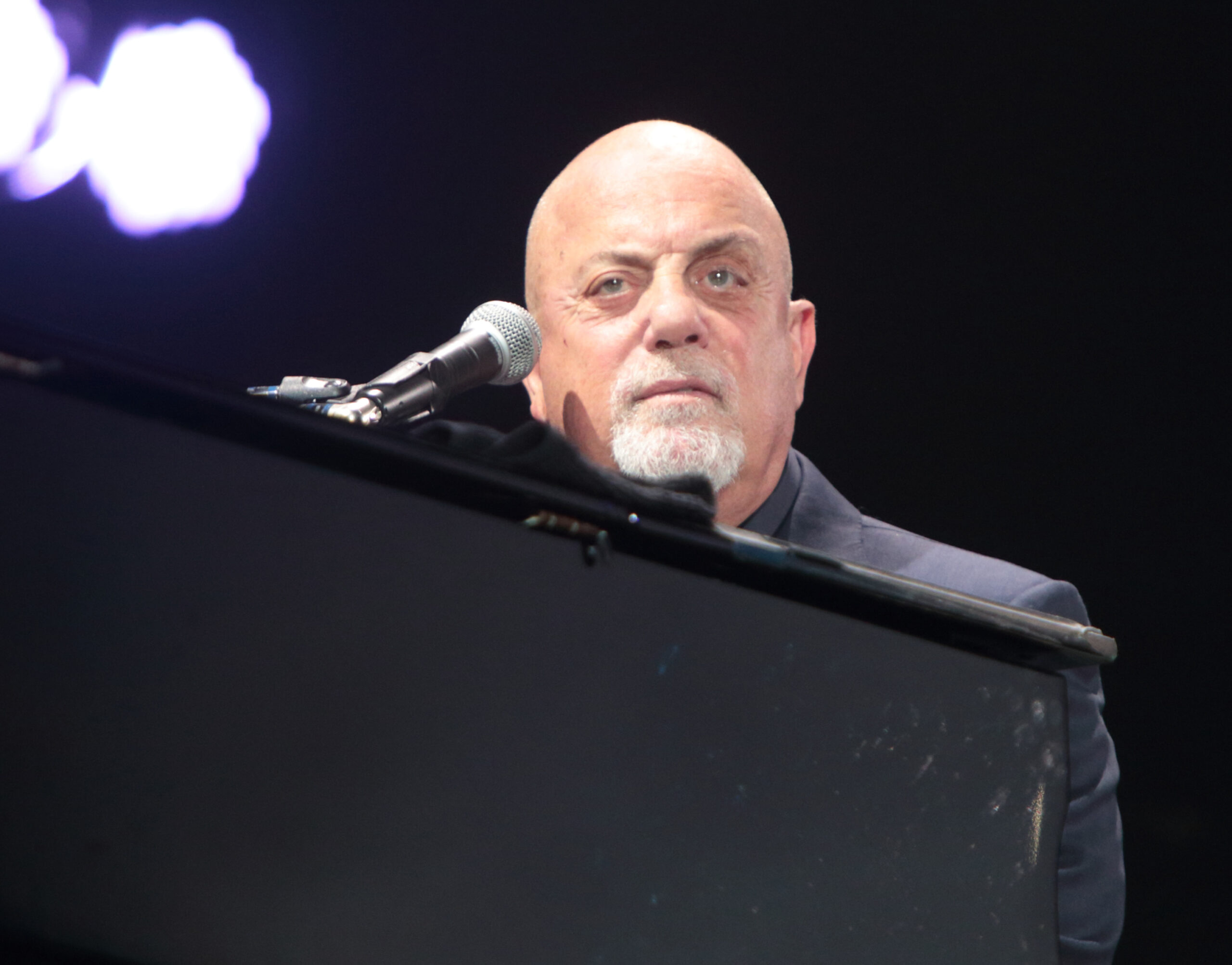 billy-joel-raises-the-price-of-his-long-island-mansion