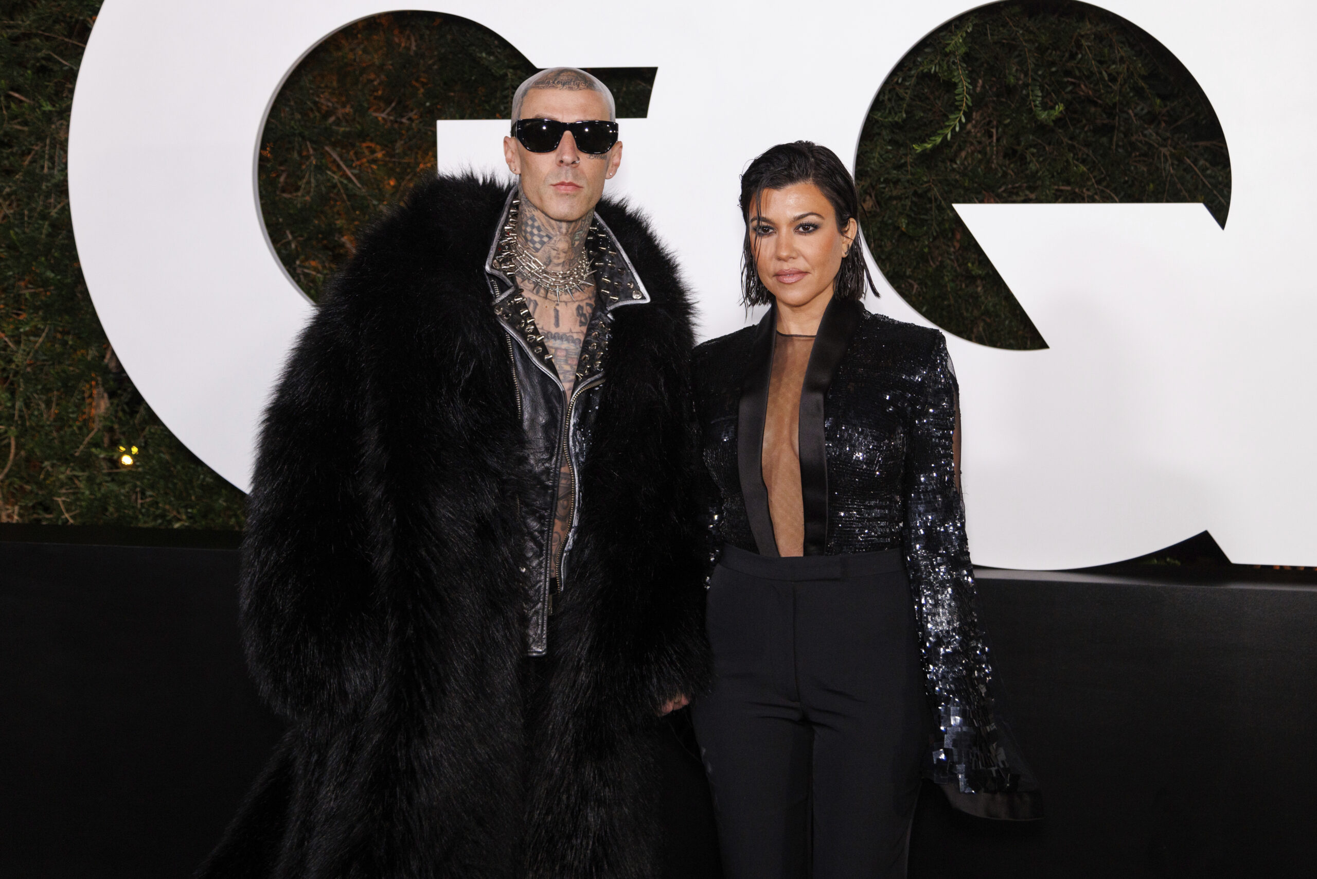 kourtney-kardashian-and-travis-barker-asked-the-police-for-protection