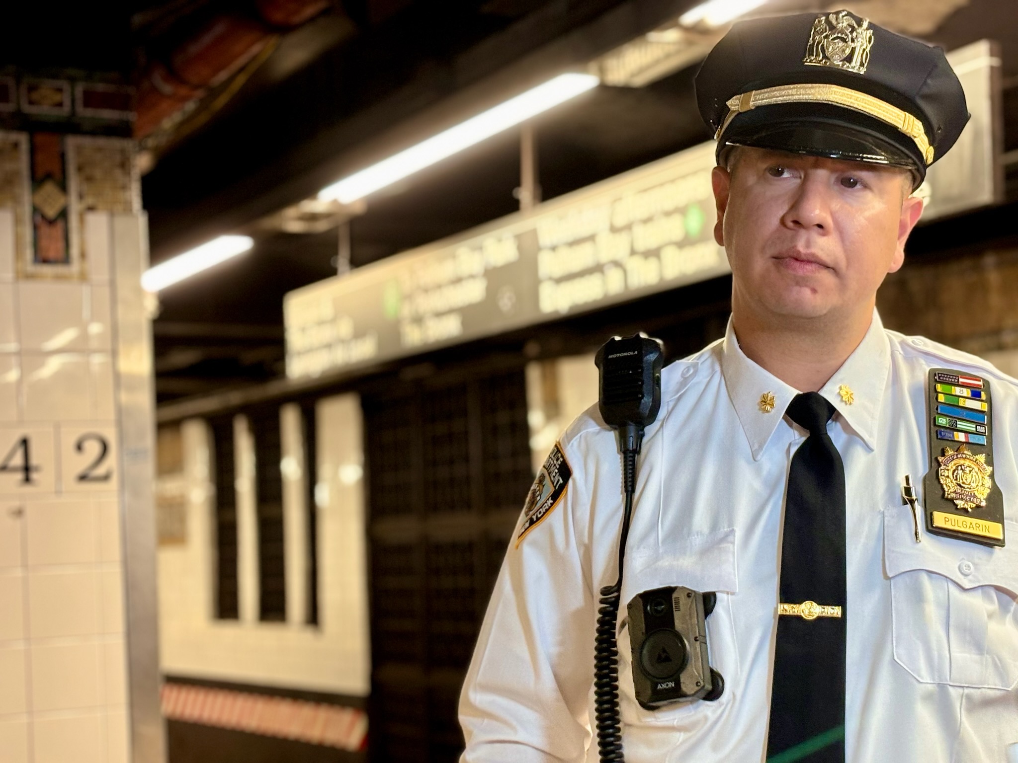 the-story-of-the-highest-ranking-colombian-in-the-nypd